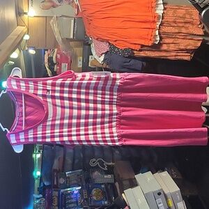 Tommy Hilfiger  sport dress no pockets w/ stretchy waist